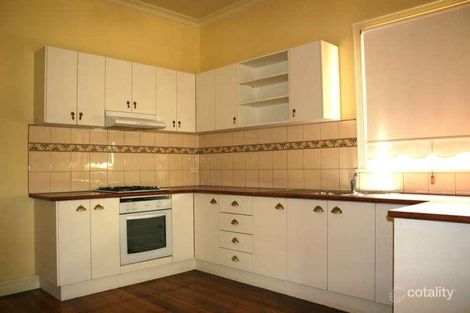 Property photo of 2 Couch Street Sunshine VIC 3020