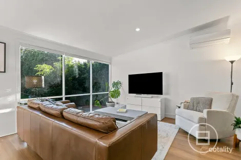 Property photo of 262 Gaffney Street Pascoe Vale VIC 3044