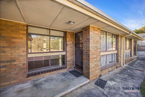 2/2-3 The Gums, Mount Clear, VIC 3350