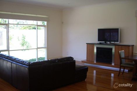 Property photo of 25 Hastings Road Hawthorn East VIC 3123