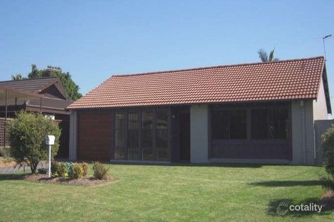 3 Cambewarra St, Ruse, NSW 2560