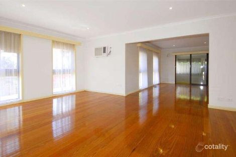 Property photo of 76 Shaws Road Werribee VIC 3030