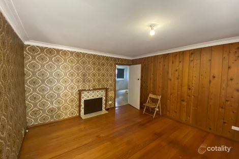 Property photo of 24 Valley Crescent Glenroy VIC 3046