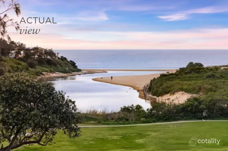 Property photo of 22 Surf Road North Curl Curl NSW 2099