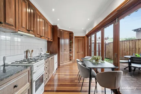 Property photo of 9 Newton Parade Moonee Ponds VIC 3039