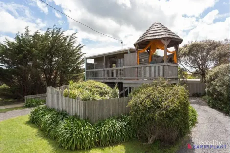 Property photo of 2 Seaview Crescent Surf Beach VIC 3922