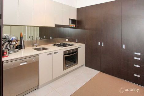 Property photo of 211/86 Altona Street Kensington VIC 3031