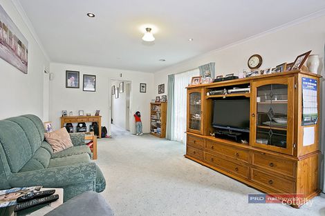 Property photo of 76 Latham Street Werribee VIC 3030
