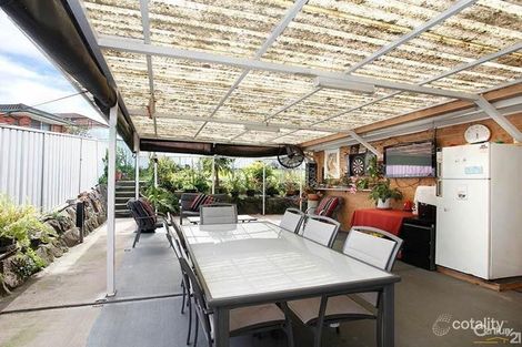 Property photo of 3 Upfield Street Edensor Park NSW 2176