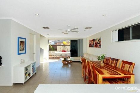 Property photo of 4 Caddies Boulevard Rouse Hill NSW 2155