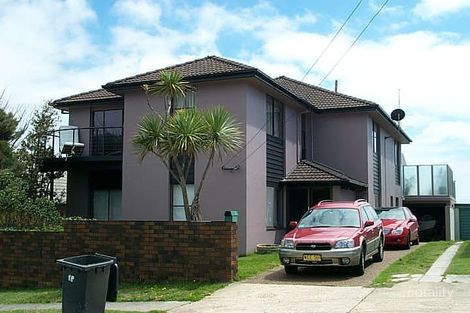 16 Fenton Ave, Bar Beach, NSW 2300