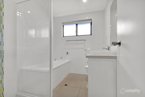 Property photo of 37 Lapoinya Crescent Warana QLD 4575
