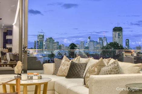 Property photo of 4/138 Dornoch Terrace Highgate Hill QLD 4101