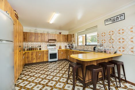 Property photo of 44 Malvina Parade Gorokan NSW 2263
