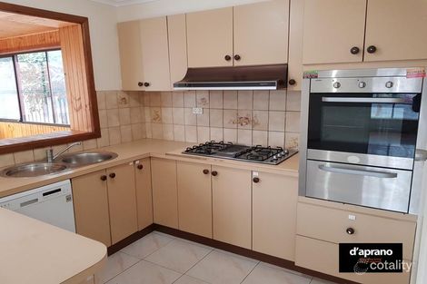 Property photo of 1 Rohan Court Fawkner VIC 3060
