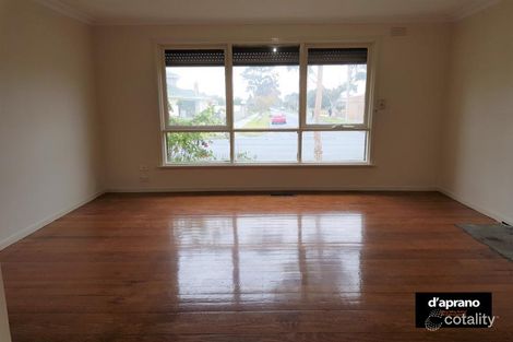 Property photo of 1 Rohan Court Fawkner VIC 3060