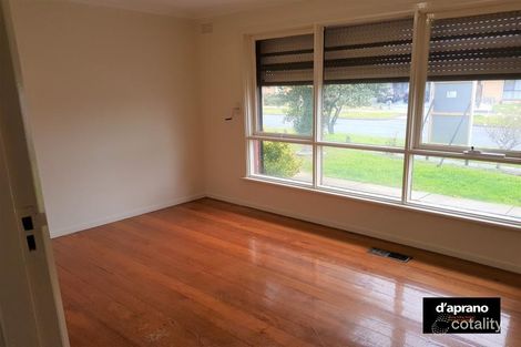 Property photo of 1 Rohan Court Fawkner VIC 3060