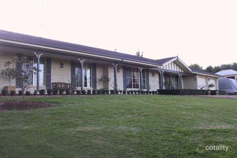 Property photo of 1 Haddin Place Kirkham NSW 2570