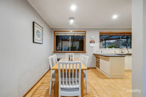 Property photo of 2 Wassell Place Macgregor ACT 2615