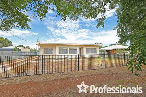 90 Dowling St E, Balranald, NSW 2715