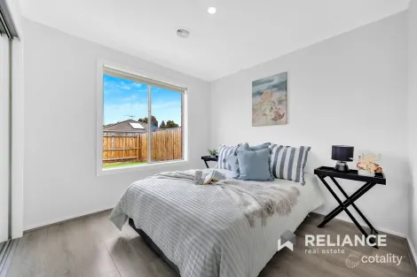 Property photo of 7 Fatham Drive Wyndham Vale VIC 3024