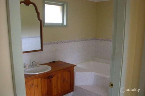 Property photo of 57 Hillside Drive Berkeley Vale NSW 2261