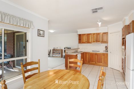 Property photo of 2 Palmerston Place Highton VIC 3216