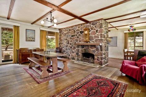 Property photo of 27 Swan Street Eltham VIC 3095