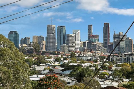 Property photo of 2/23 Collings Street Balmoral QLD 4171