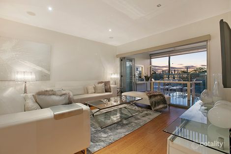 Property photo of 2/23 Collings Street Balmoral QLD 4171