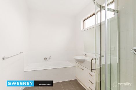 Property photo of 1/71 Oberon Avenue St Albans VIC 3021