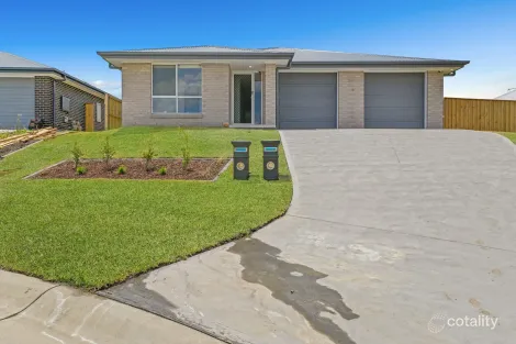 1/16 Guy Cl, Greta, NSW 2334