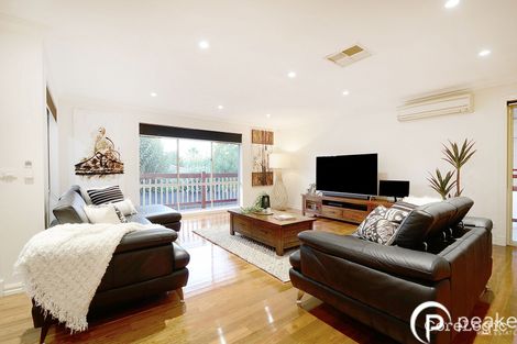 Property photo of 3 Clark Court Berwick VIC 3806