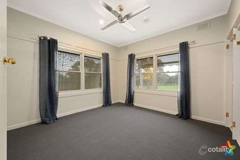 Property photo of 85 North Road Chiltern VIC 3683