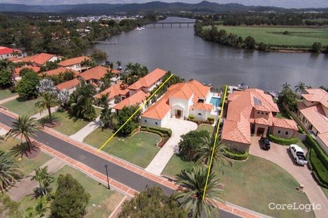 Property photo of 3132 Riverleigh Drive Hope Island QLD 4212