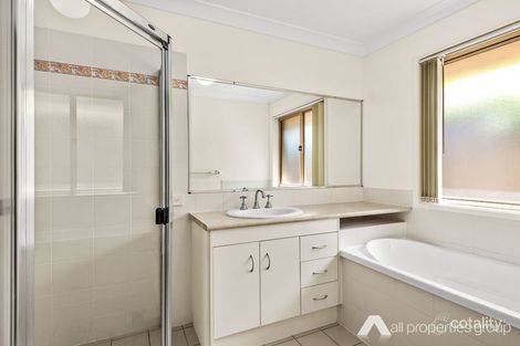 Property photo of 7 Elm Place Heathwood QLD 4110