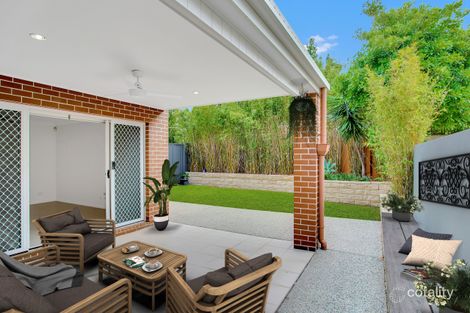 Property photo of 2/82 Compass Drive Biggera Waters QLD 4216