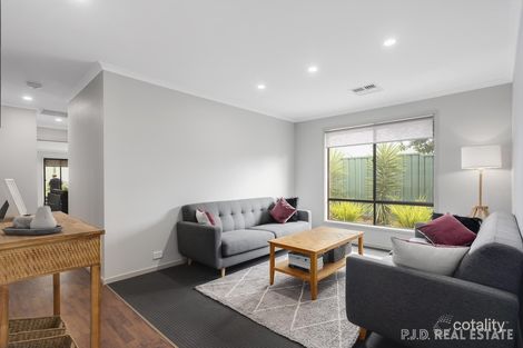 17 Belmont Ave, Encounter Bay, SA 5211