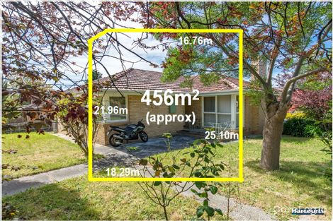 Property photo of 8 Lincoln Avenue Glen Waverley VIC 3150