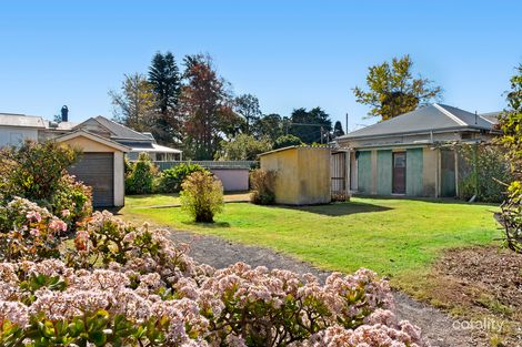 Property photo of 19 Curzon Street Mount Lofty QLD 4350