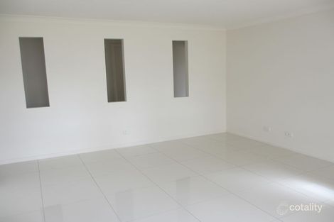 Property photo of 5 Claret Ash Drive Guyra NSW 2365