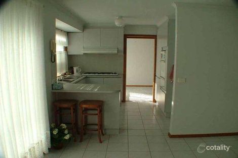 Property photo of 2/15 Reserve Road Hoppers Crossing VIC 3029