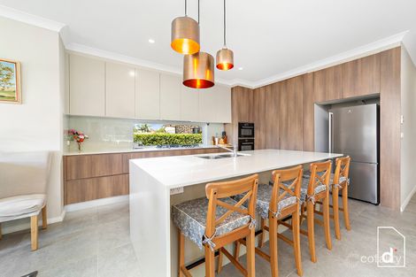 Property photo of 31 Royal Crescent Woonona NSW 2517
