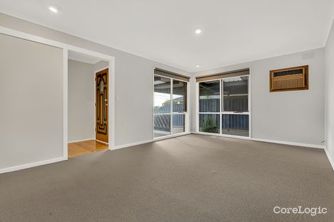 Property photo of 90 Langdon Crescent Craigieburn VIC 3064