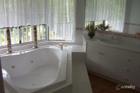 Property photo of 28 Plum Tree Crescent Moore Park Beach QLD 4670