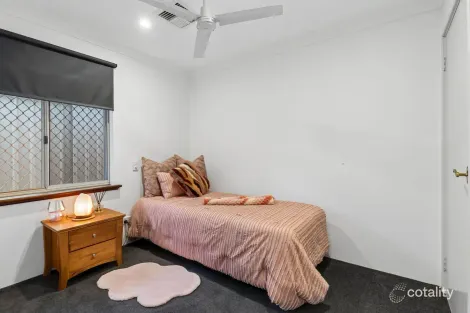 Property photo of 4 Valley Brook Road Caversham WA 6055