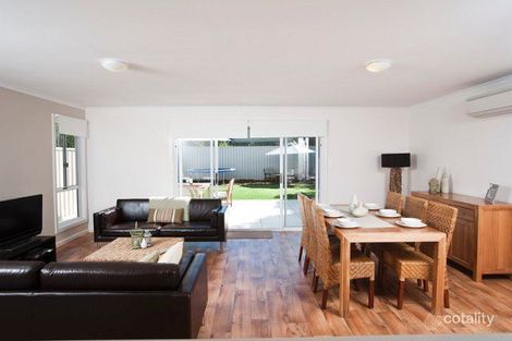 Property photo of 17 Regent Street Moana SA 5169