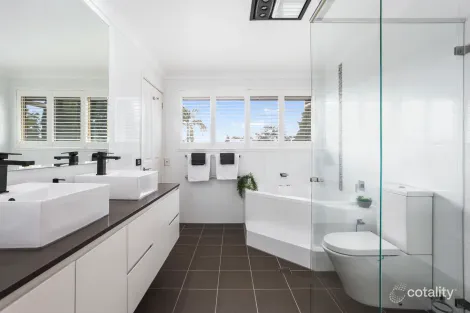 Property photo of 11 Harlech Close Menai NSW 2234