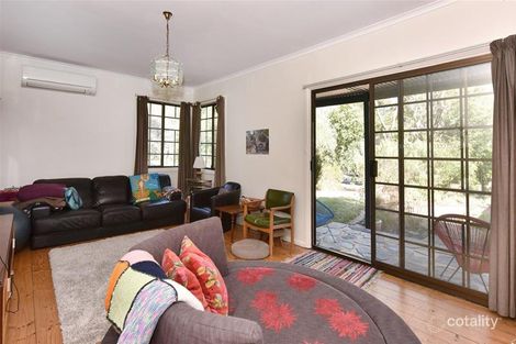 8 Mary St, Eden Hills, SA 5050