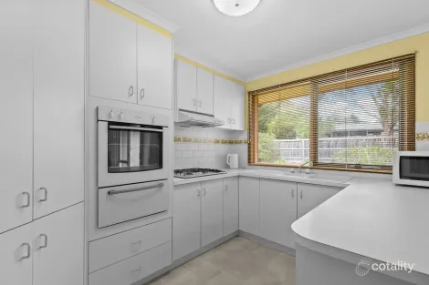 Property photo of 19 Rubida Drive Langwarrin VIC 3910